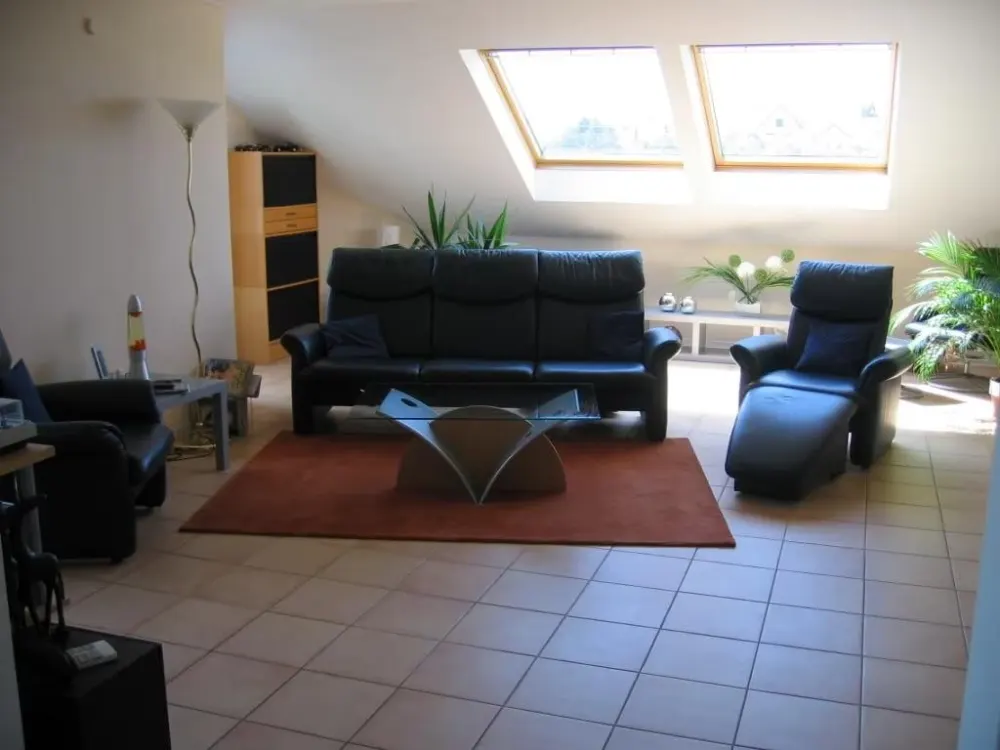 Heusweiler, Schöne großzügig geschnittene helle 3 Zimmer Wohnung