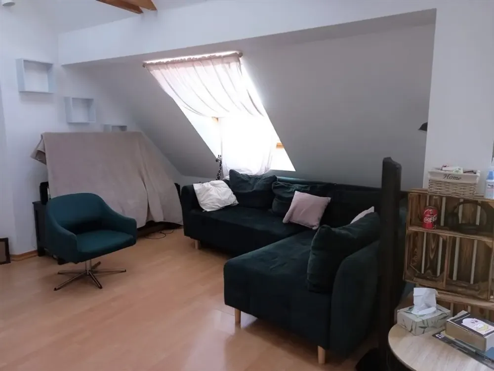 Gemütliche 3 Zi.-Whg. | offene Küche | Aufzug | AR | Tageslichtbad