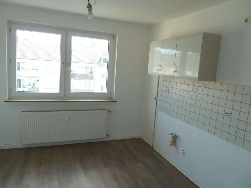 Niedrige Heizkosten durch wärmegedämmte Fassade--Tageslichtbad