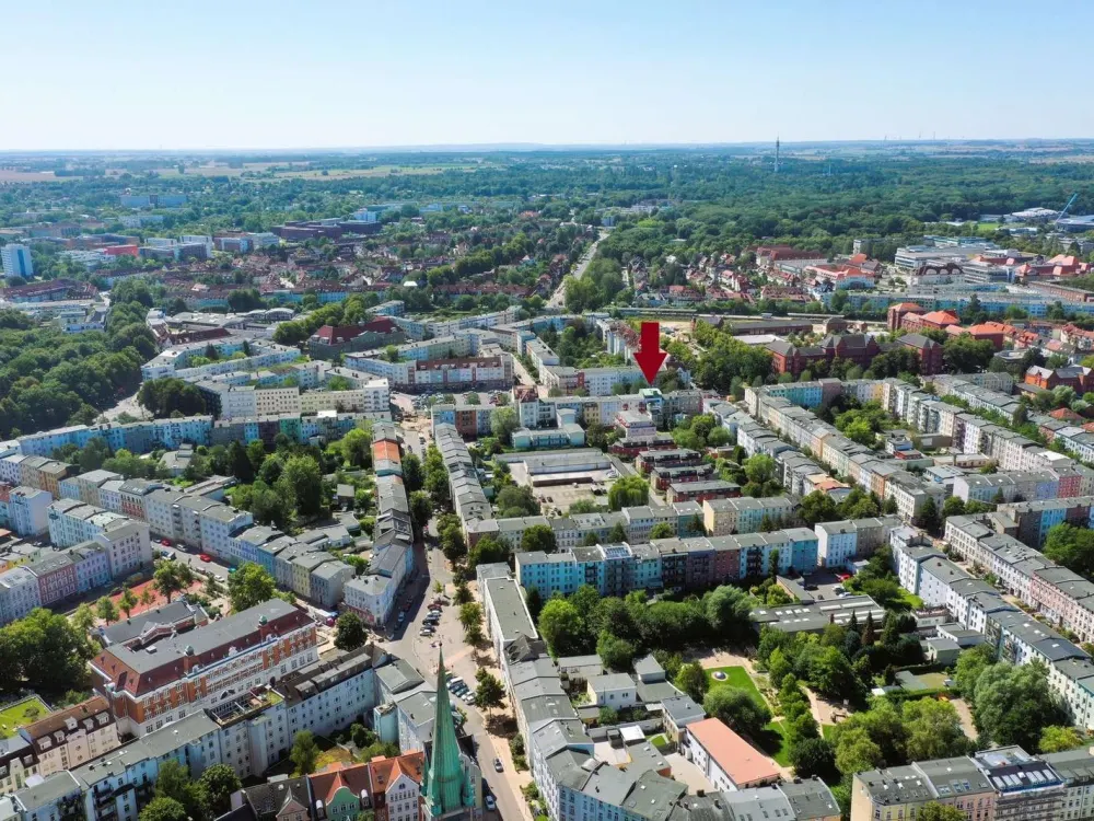 Möbliertes Appartement in Rostocker KTV (Ulmencampus) - Terrasse, Abstellkammer, Stellplatz