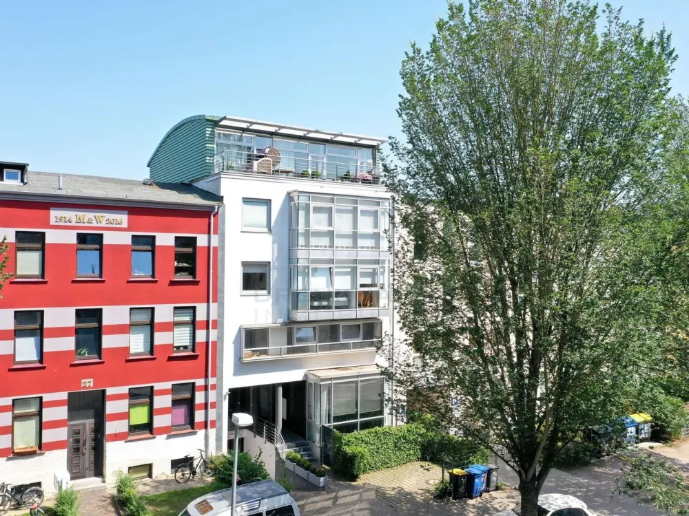 Möbliertes Appartement in Rostocker KTV (Ulmencampus) - Terrasse, Abstellkammer, Stellplatz