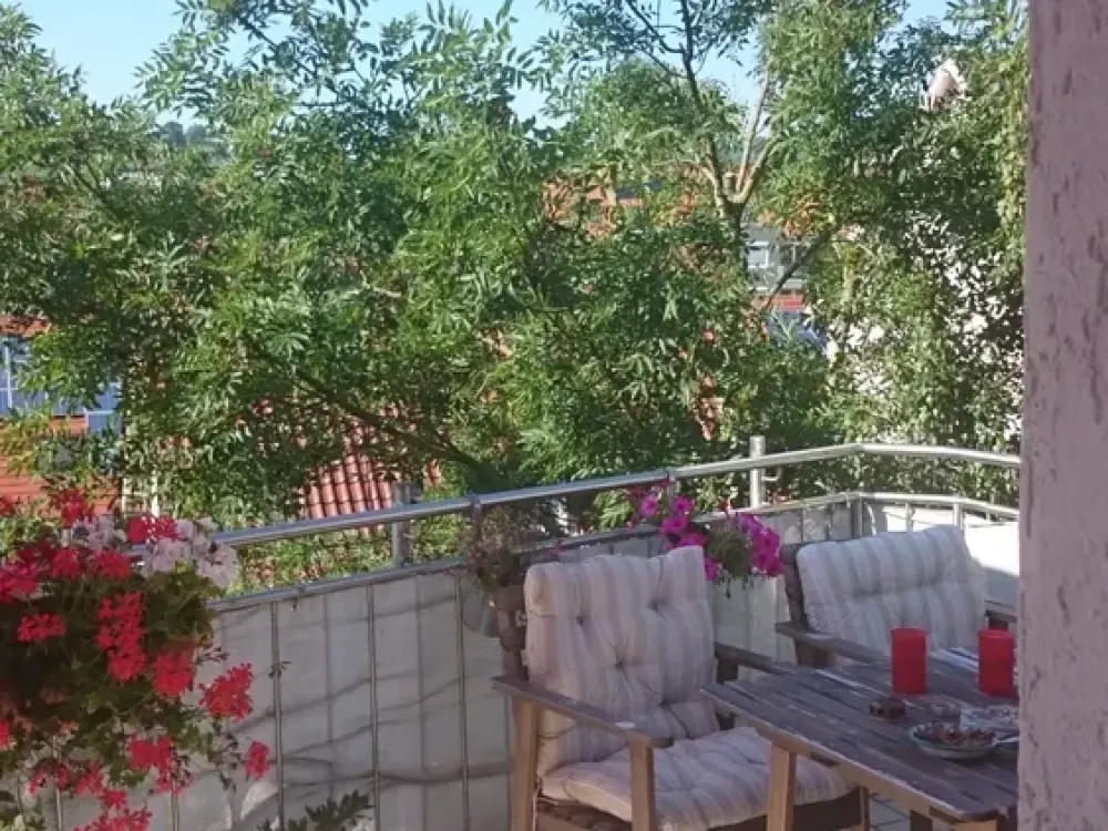2-Zimmer, Esslingen, Möbliert, EBK, Ruhig, Balkon, S-Bahn