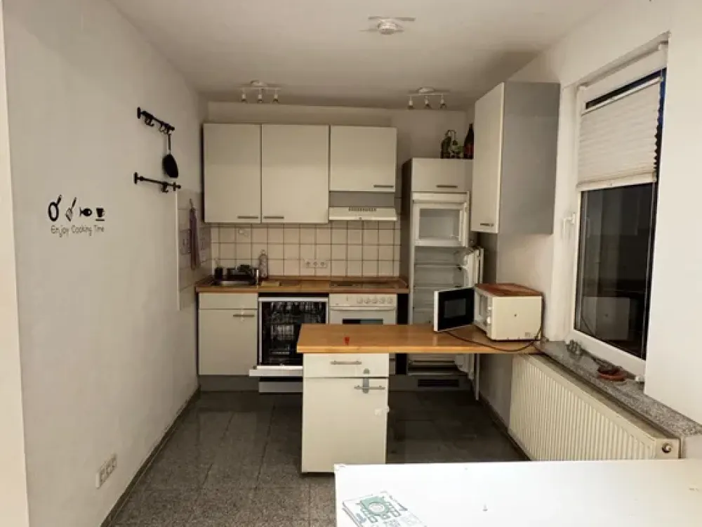 2-Zimmer, Esslingen, Möbliert, EBK, Ruhig, Balkon, S-Bahn