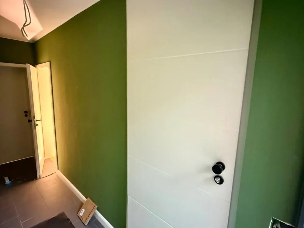 4 Zi Dachgeschoss-Maisonette (FBH, 2x WC, EBK, Stellplatz)
