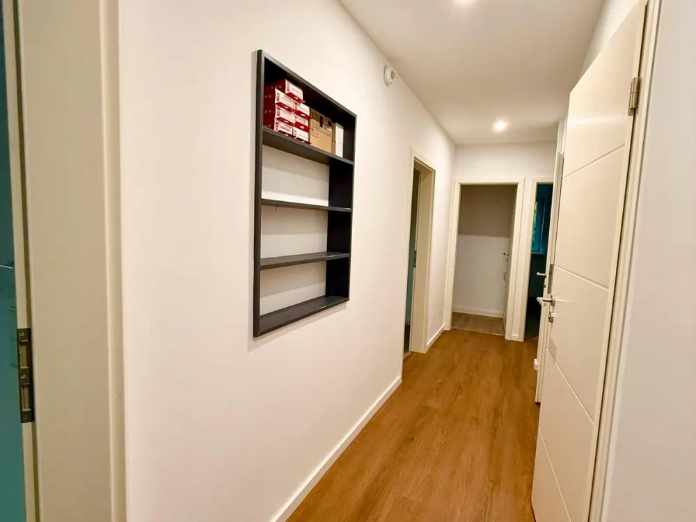 4 Zi Dachgeschoss-Maisonette (FBH, 2x WC, EBK, Stellplatz)
