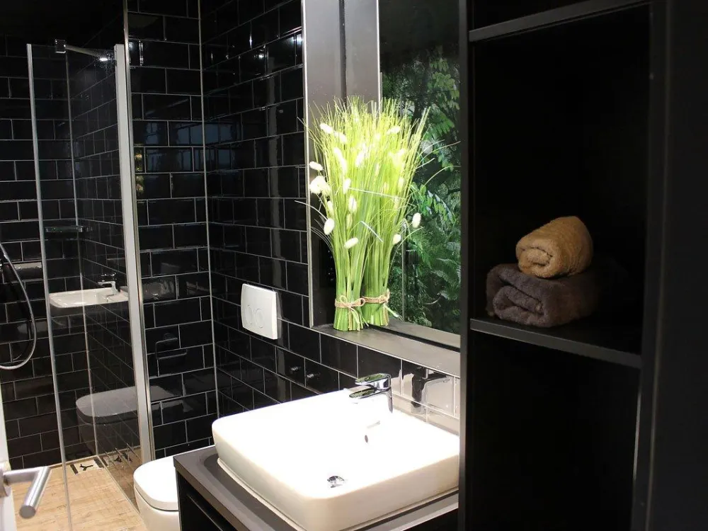 Möblierte Komfort-Apartments mit Balkon - Nur für 1 Person!