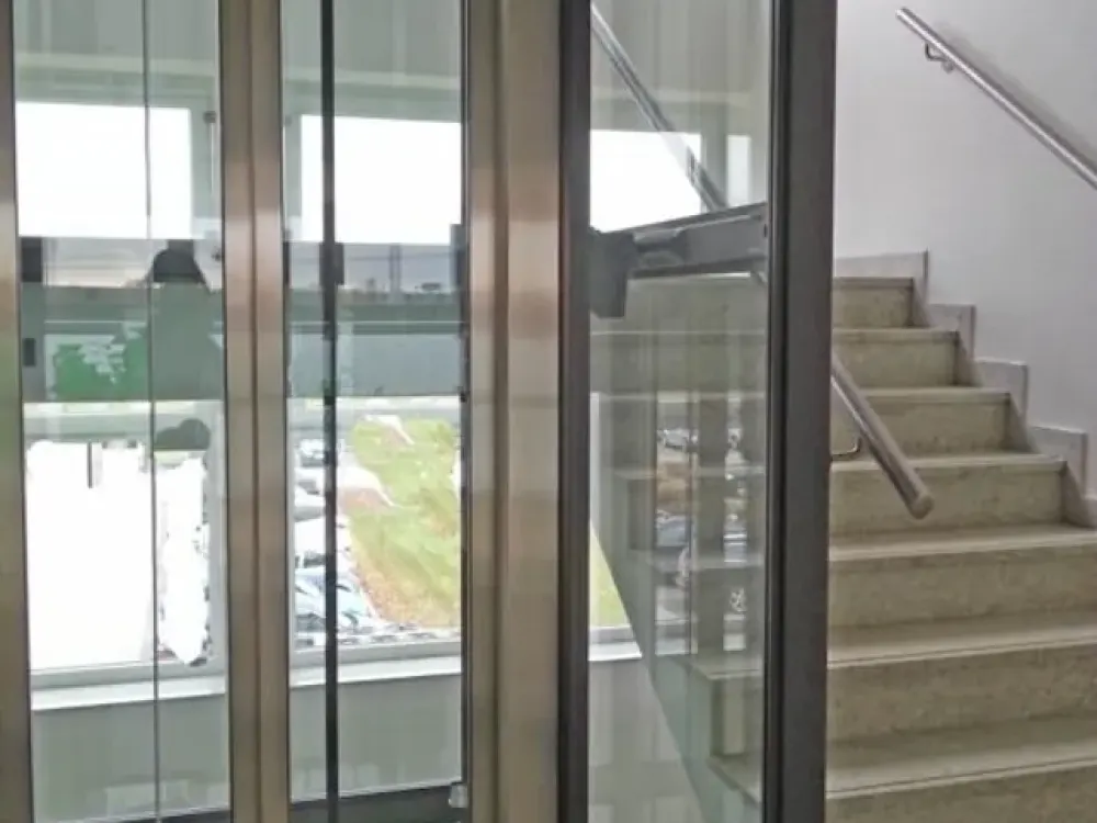 Moderne und helle 2 Zimmerwohnung mit Balkon