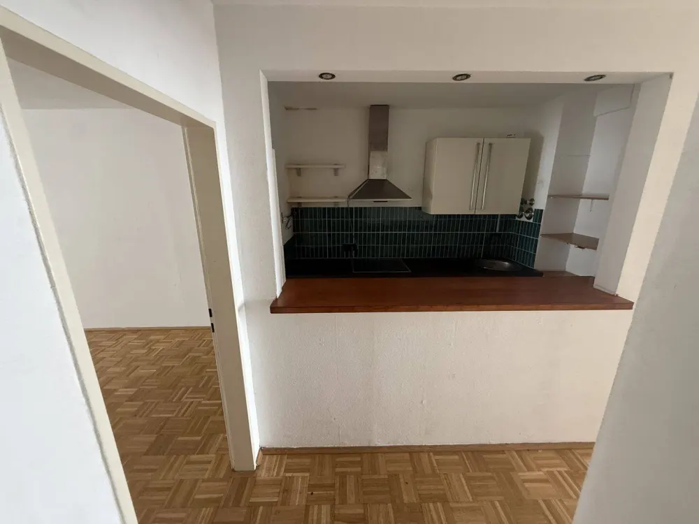 Zentrale 2-Zimmer-Wohnung mit großer Terrasse in Köln | ca. 54 m²