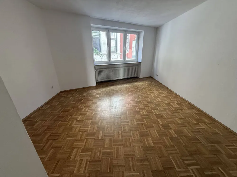 Zentrale 2-Zimmer-Wohnung mit großer Terrasse in Köln | ca. 54 m²