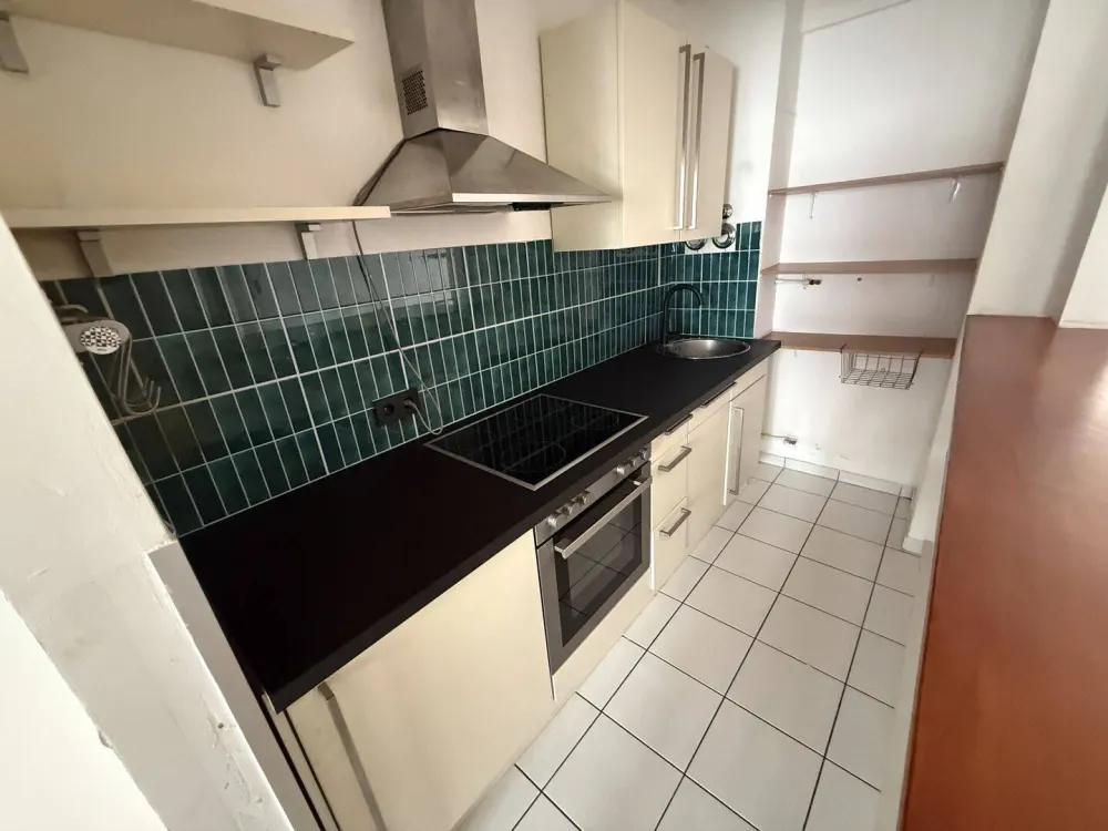Zentrale 2-Zimmer-Wohnung mit großer Terrasse in Köln | ca. 54 m²