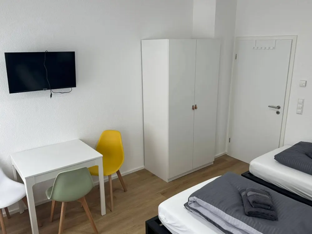 Möbliertes Zimmer, Auf Zeit & WG in Stuttgart ab 1 Monat flexibel mieten