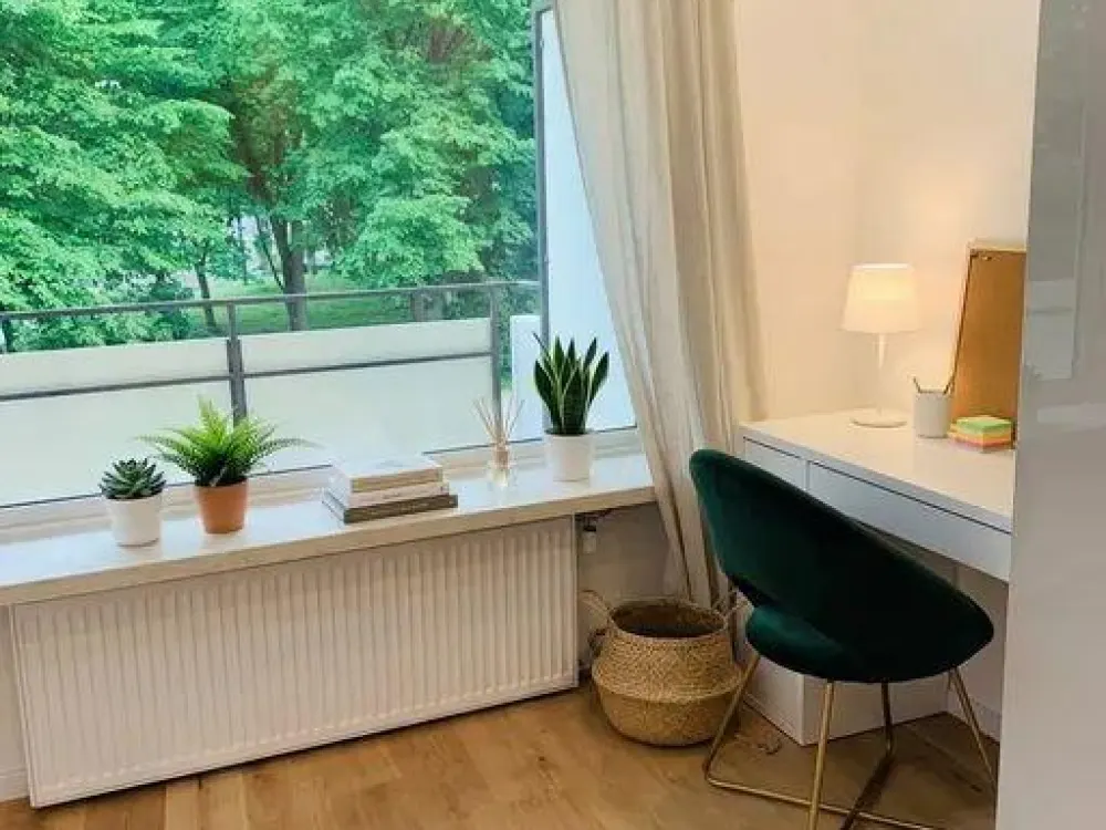 Helles Ambiente, entspanntes Wohnen / Geigenbergerstiaße 23, München / 1.OG / WE73 / Zi.1