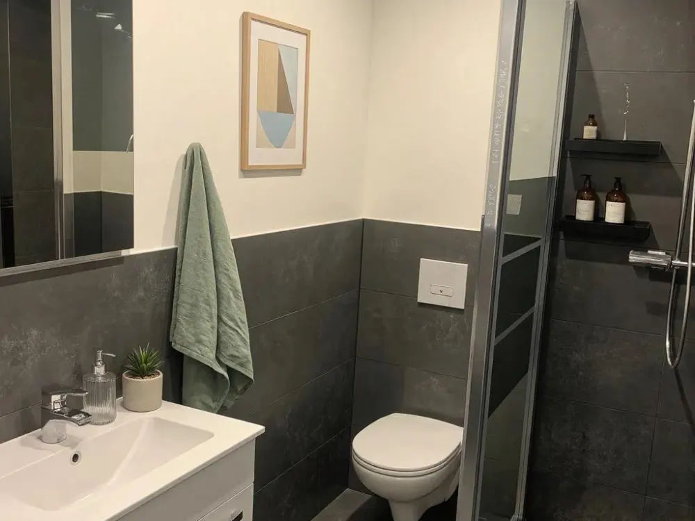 Helles Ambiente, entspanntes Wohnen / Geigenbergerstiaße 23, München / 1.OG / WE73 / Zi.1