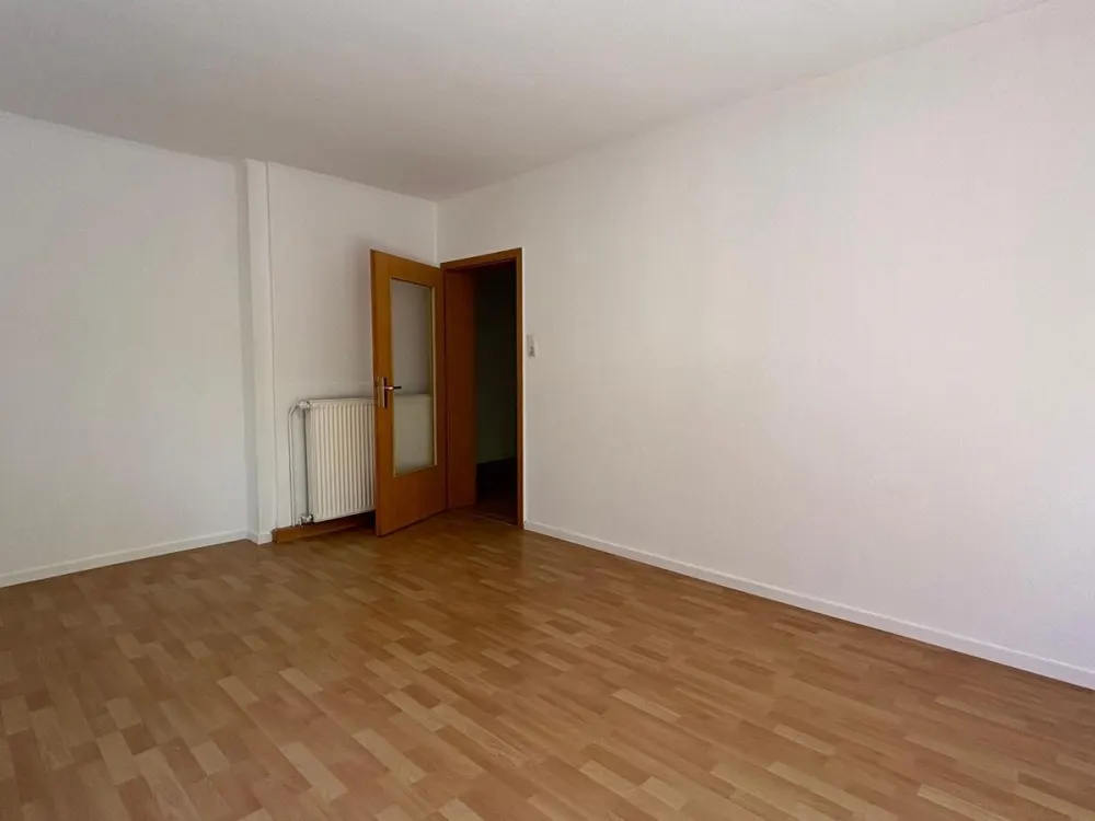 1 Monat Kaltmietfrei! Helle 3,5-Zimmer-Wohnung mit Balkon und Stellplatz