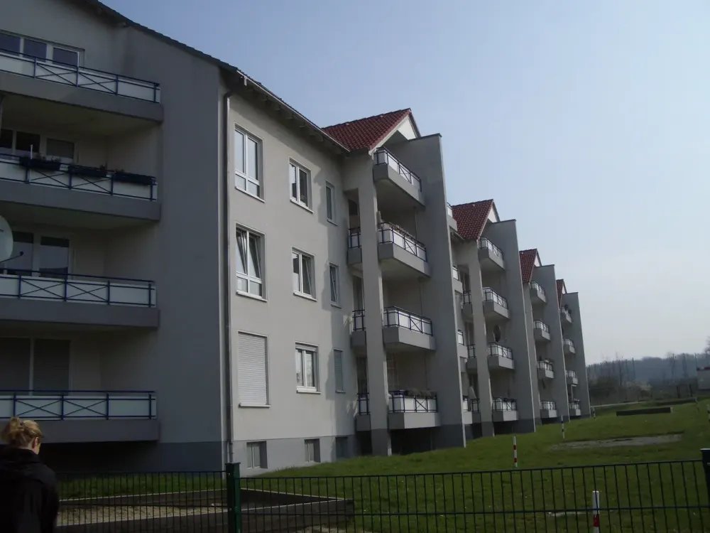 WBS erforderlich! Helle, freundliche 3,5 Raum Wohnung mit Balkon