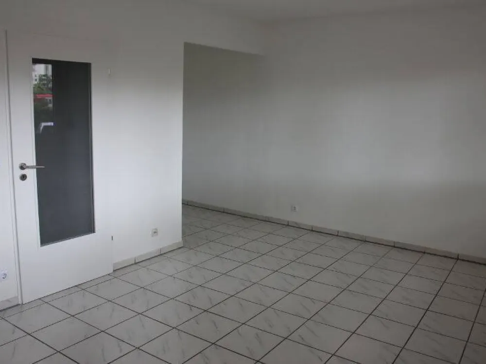 Teilmöbliertes 1-Zimmer Apartment im berühmten Düsseltal