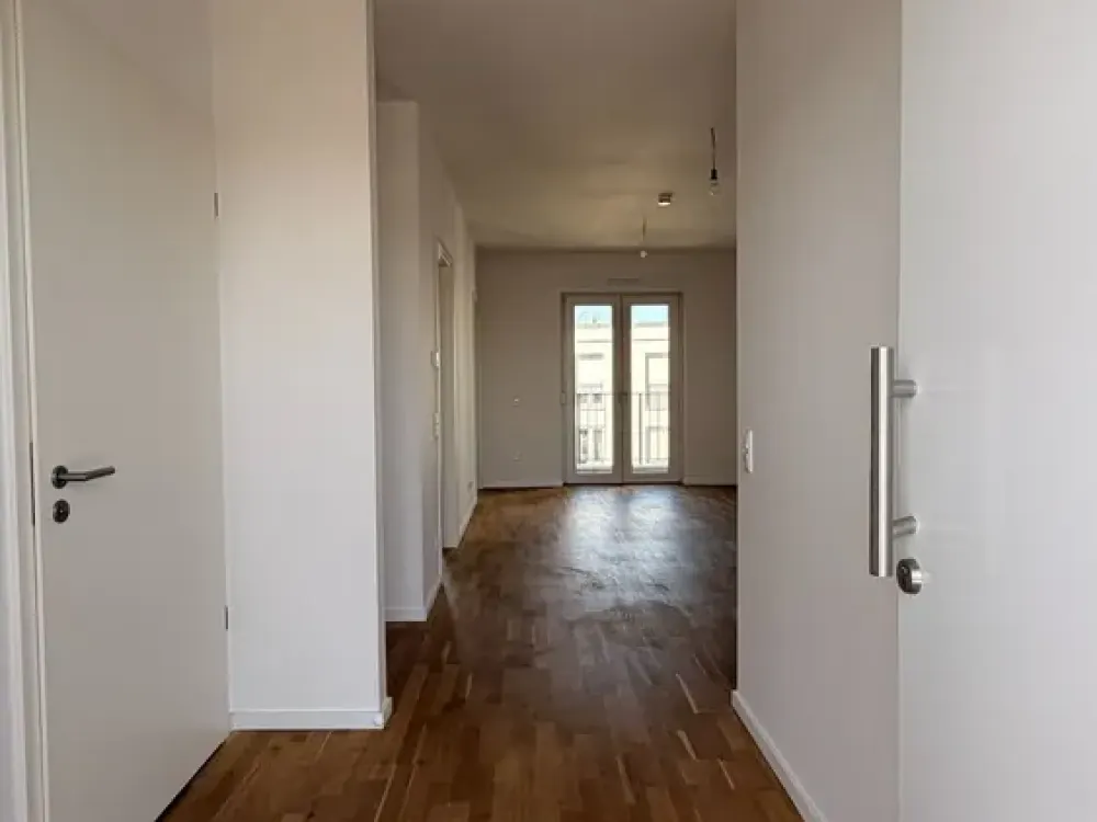 Moderne 2-Zimmer-Wohnung mit Balkon und EBK