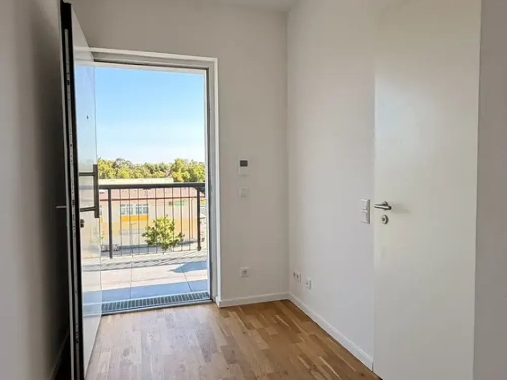 Moderne 2-Zimmer-Wohnung mit Balkon und EBK