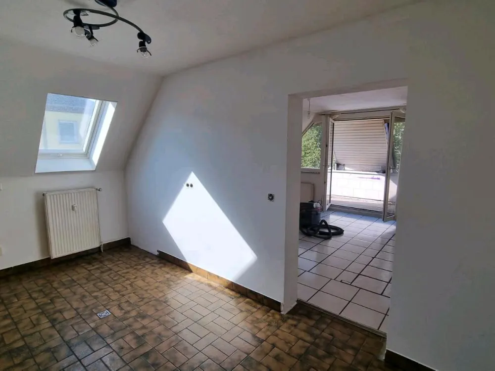 1 Room Apartment with Kitchen and Bathroom, Attic in Völklingen Schirrbachstr 1.