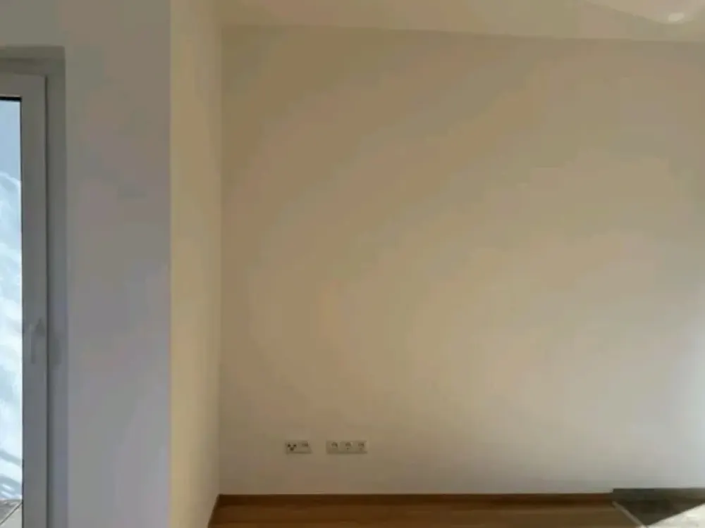 Bright 2-Room Apartment with Balcony in Munich