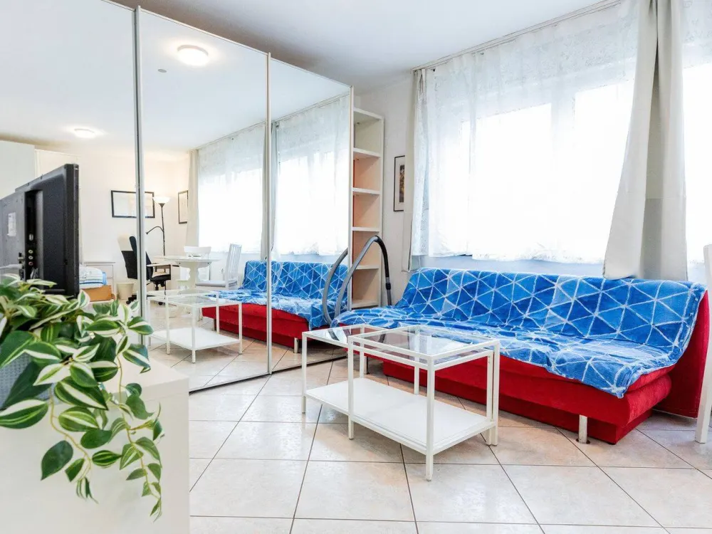 Voll möbliertes 1-Zimmer-Apartment in Sachsenhausen - 999 € all-inclusive, sofort frei