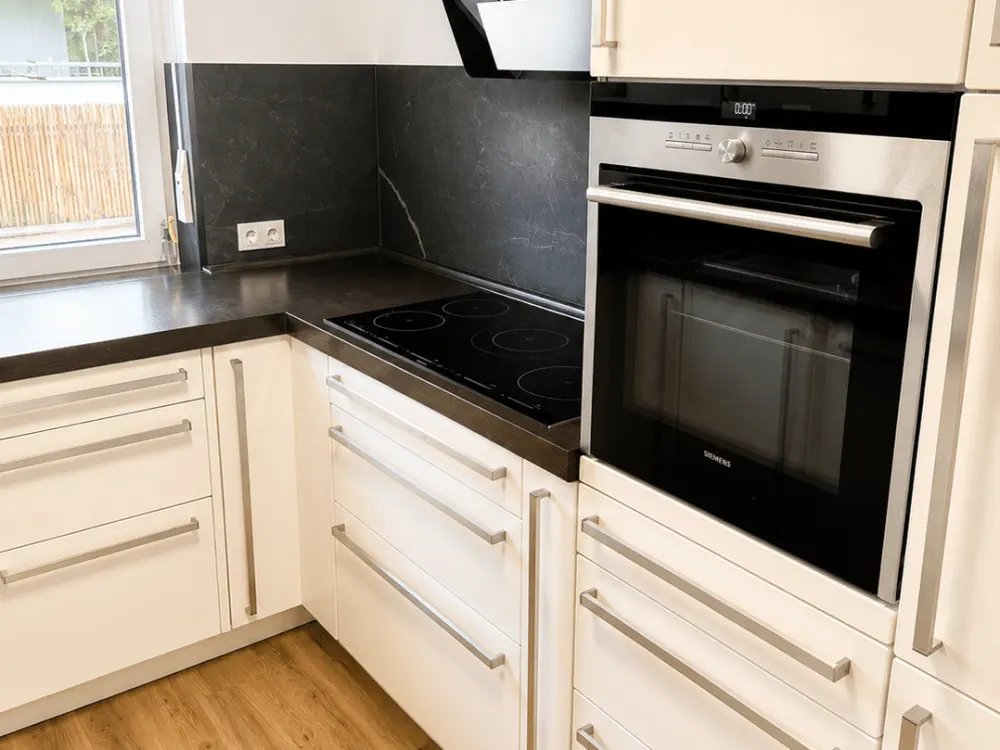 Neuer Glanz in Harlaching: Helle 2-Zimmer-Wohnung mit Balkon