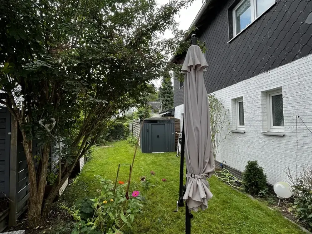 Helle 3,5-Zimmer-Wohnung in Bergisch Gladbach, Schildgen