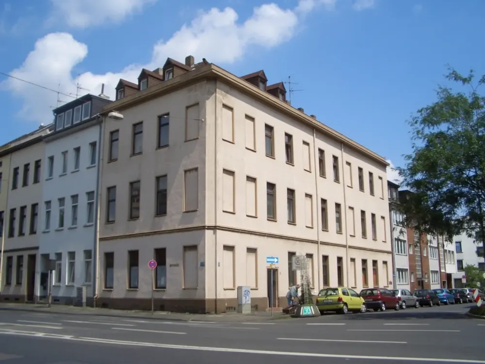 Krefeld - Cracau: 2- Zimmer-Wohnung zu vermieten!
