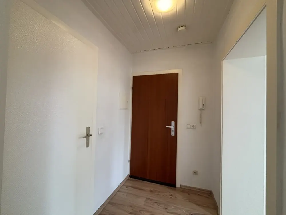 Krefeld - Cracau: 2- Zimmer-Wohnung zu vermieten!