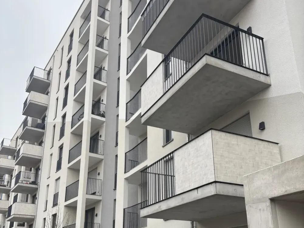 Zweitbezug: Neuwertige 2-Zimmer Wohnung in zentraler Lage