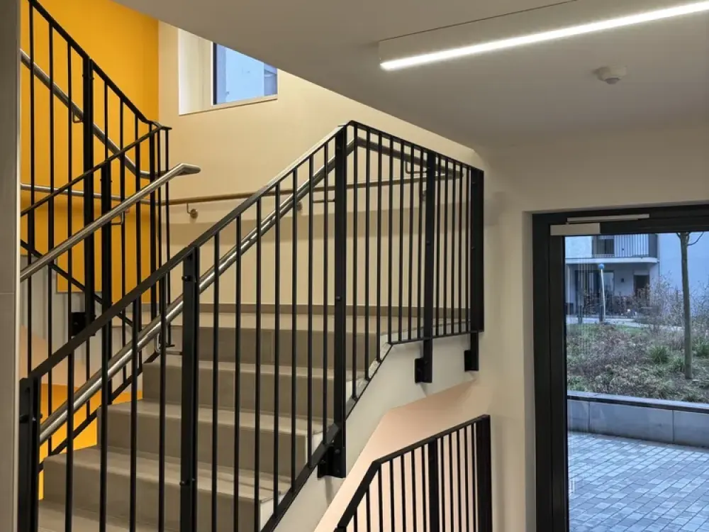 Zweitbezug: Neuwertige 2-Zimmer Wohnung in zentraler Lage
