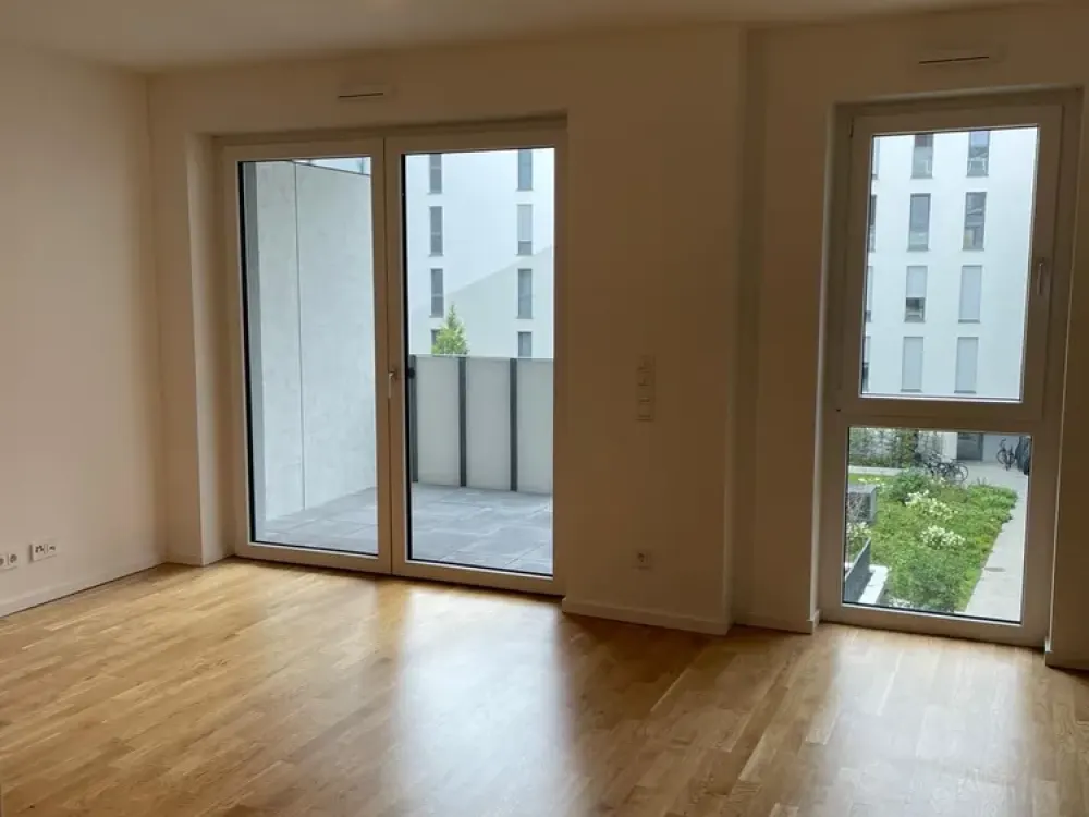 Zweitbezug: Neuwertige 2-Zimmer Wohnung in zentraler Lage