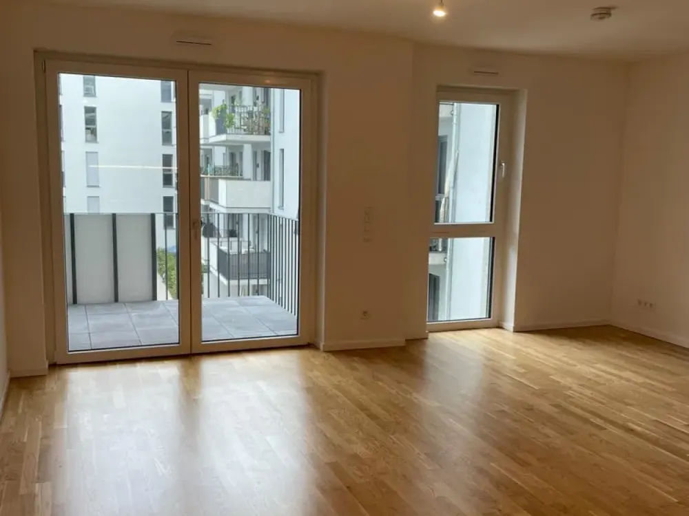 Zweitbezug: Neuwertige 2-Zimmer Wohnung in zentraler Lage