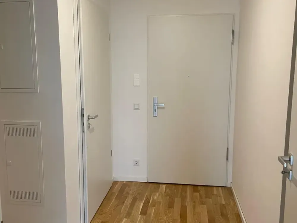 Zweitbezug: Neuwertige 2-Zimmer Wohnung in zentraler Lage