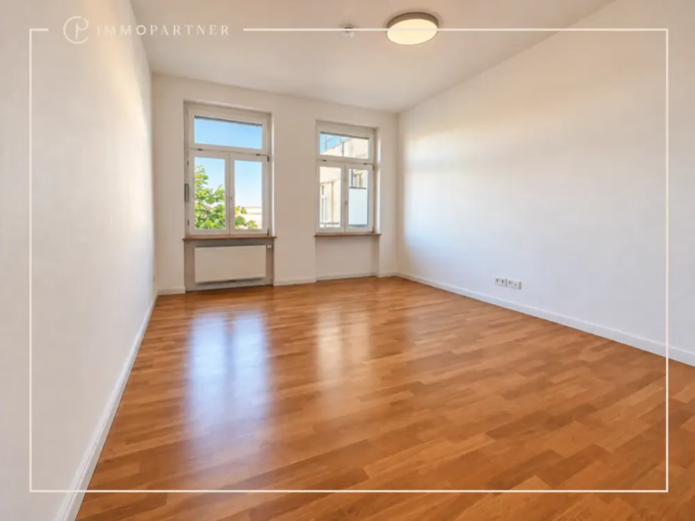 Altbau-Charme auf 120 m² | 3 Zimmer, Kochinsel & 2 Bäder | Stuttgart-West