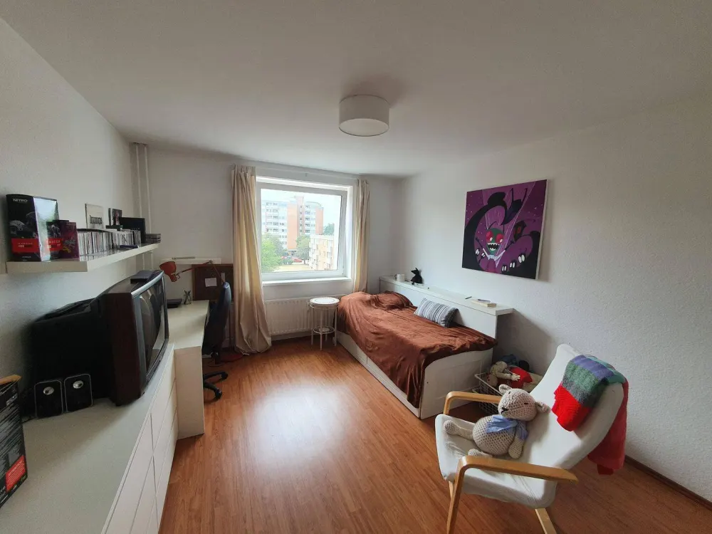 Modernisierte 4-Zimmer-Wohnung mit großem Balkon in begehrter MHH-Nähe