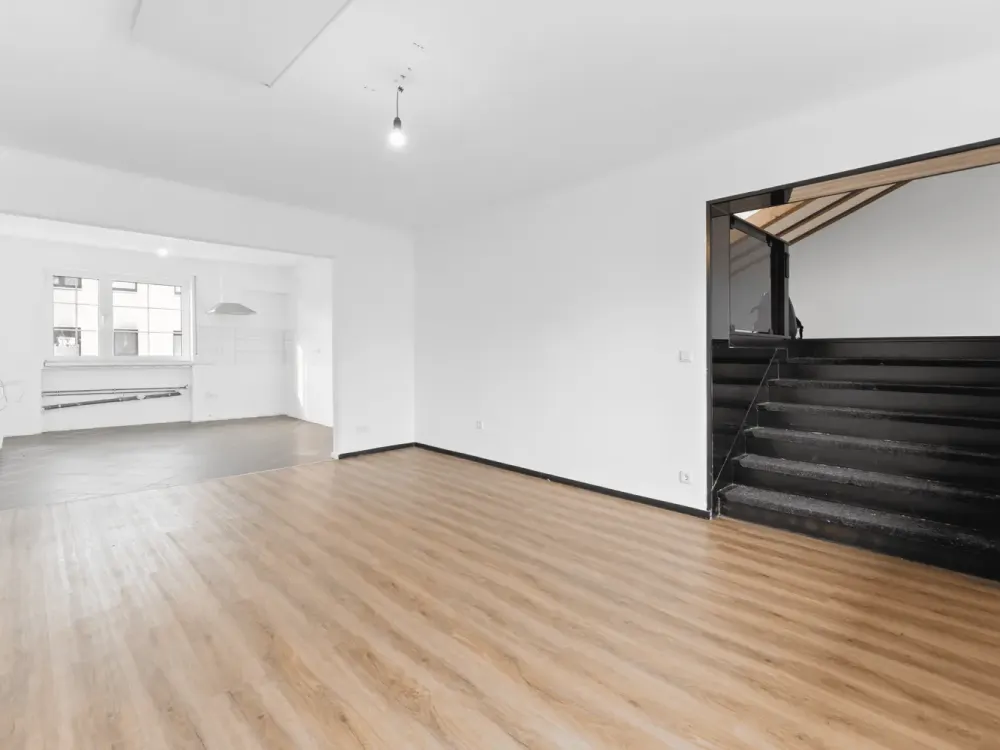 Großzügige Maisonette-Wohnung im charmanten Zweifamilienhaus in ruhiger Lage von Bruchköbel