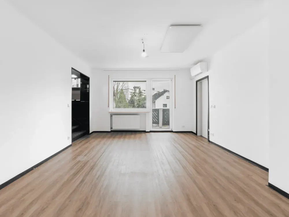 Großzügige Maisonette-Wohnung im charmanten Zweifamilienhaus in ruhiger Lage von Bruchköbel