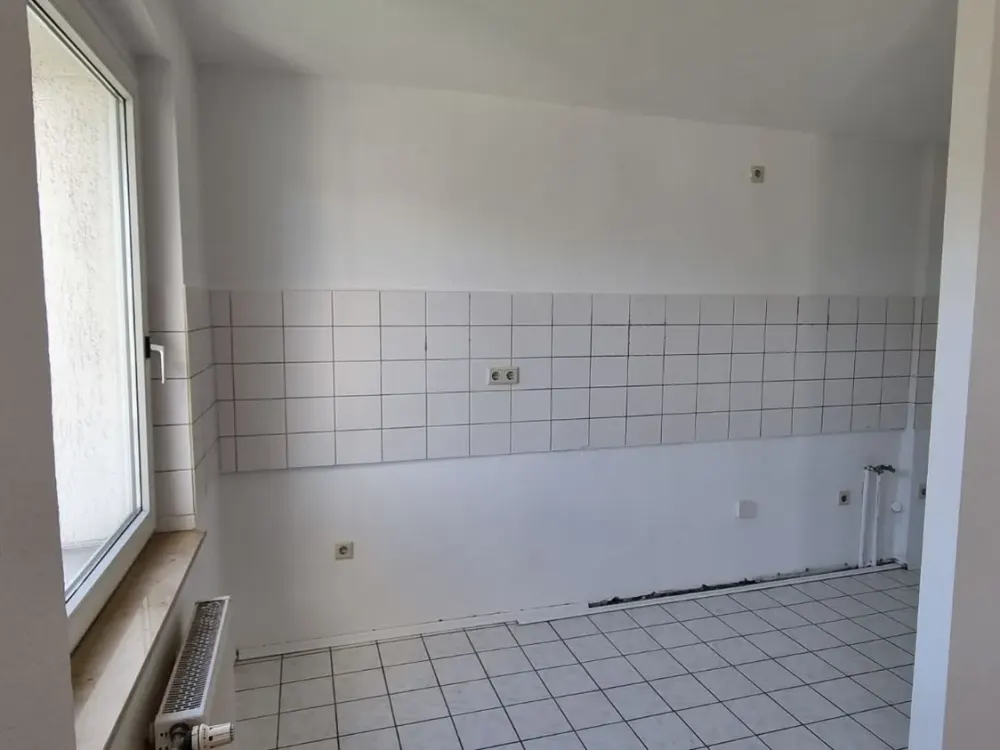 Renovierte 3-Zimmer-Wohnung mit Balkon und Stellplatz! Perfekt für die Familie!