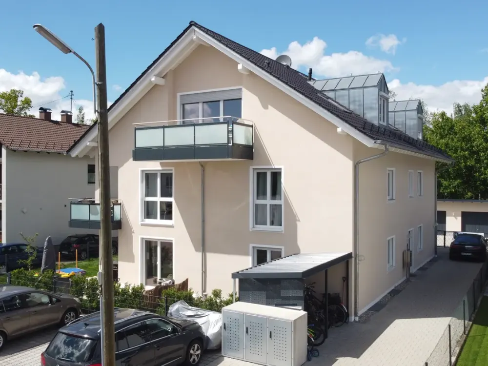 Dachgeschosswohnung mit großem Balkon