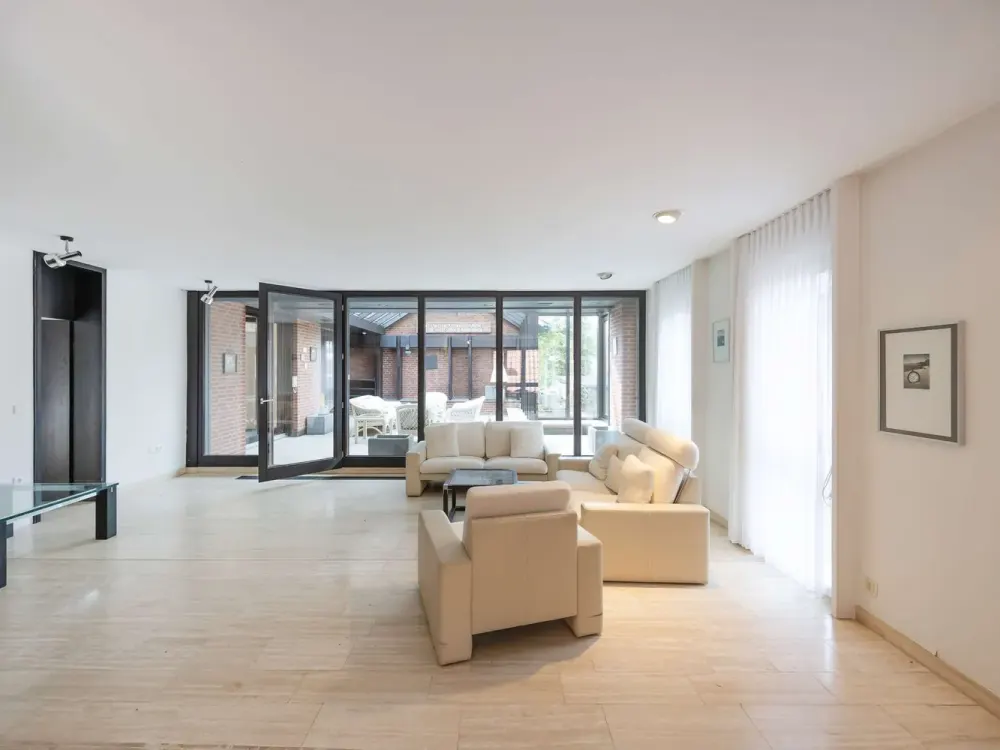 Wohnen wie im eigenen Haus, großzügige Maisonettewohnung mit Wintergarten im Herzen von Senden