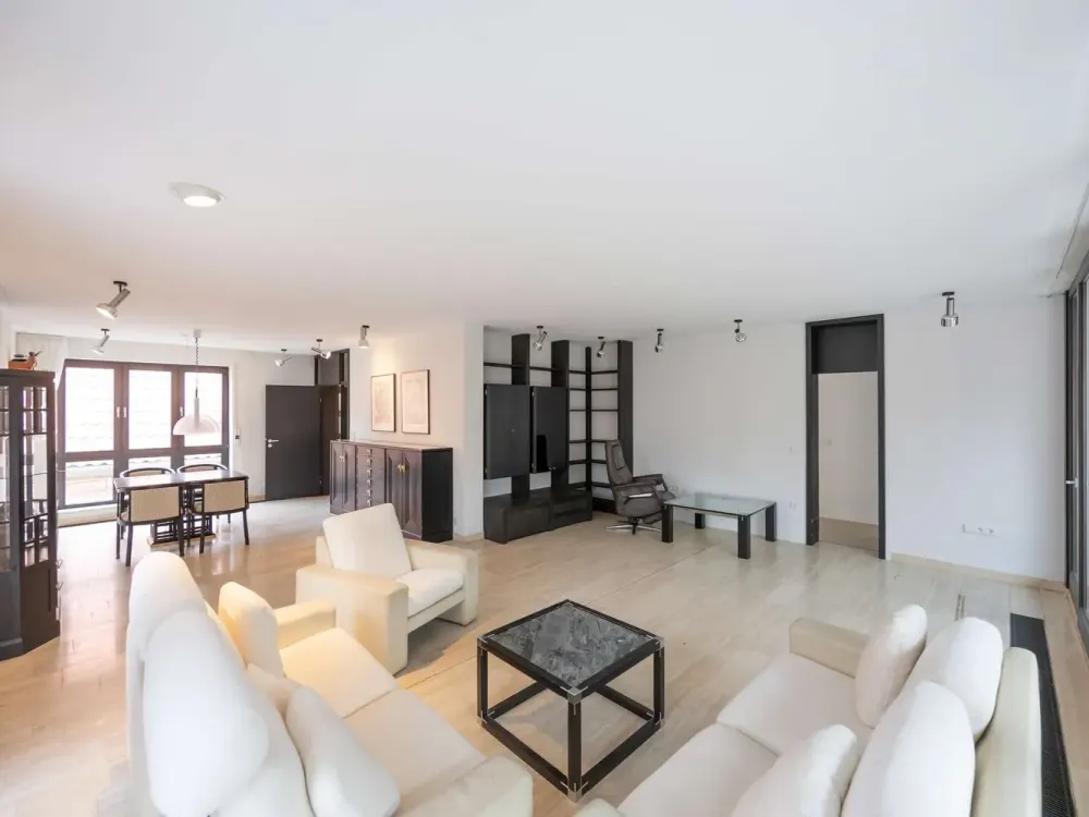 Wohnen wie im eigenen Haus, großzügige Maisonettewohnung mit Wintergarten im Herzen von Senden