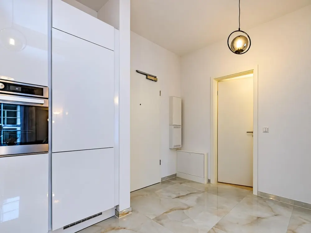 Möblierte 2-Zimmer-Wohnung in Hamburg-Jenfeld, ab 01.10.
