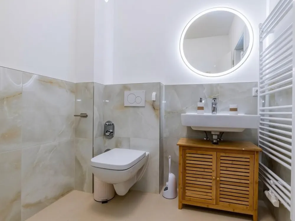 Möblierte 2-Zimmer-Wohnung in Hamburg-Jenfeld, ab 01.10.