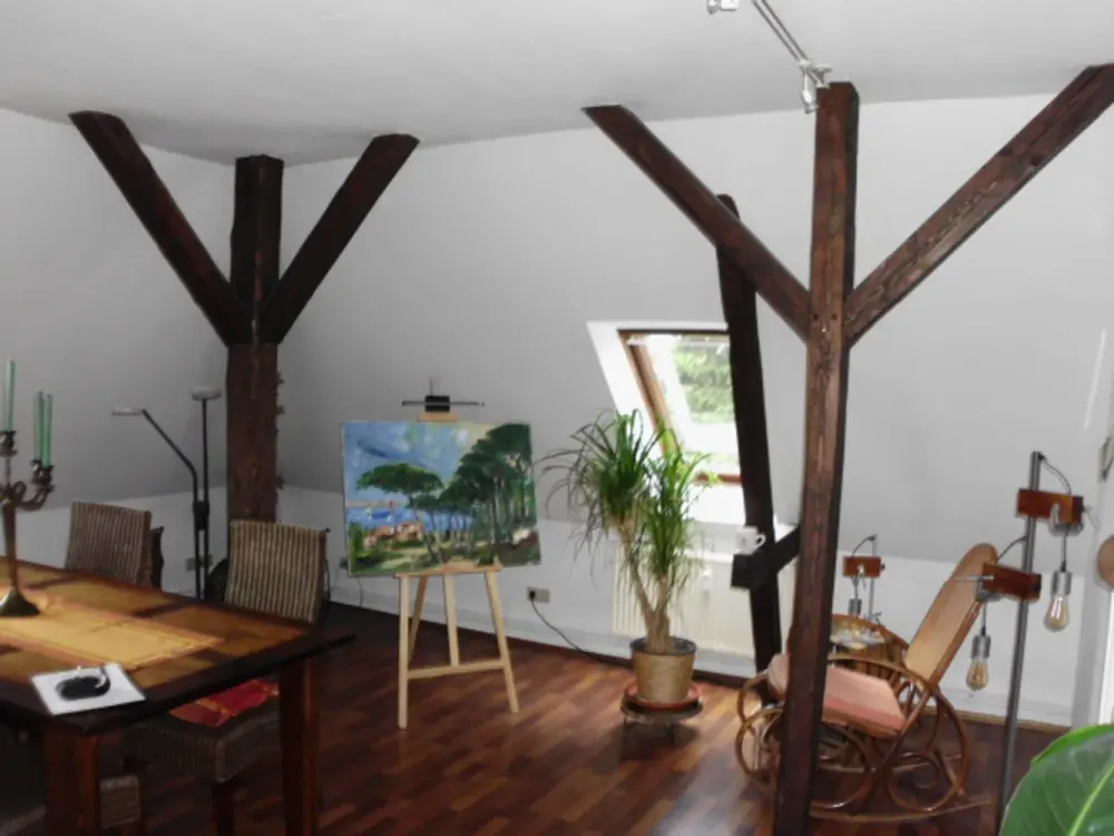 Freundliche und gepflegte 3-Zimmer-Dachwohnung in Ronnenberg OT Benthe
