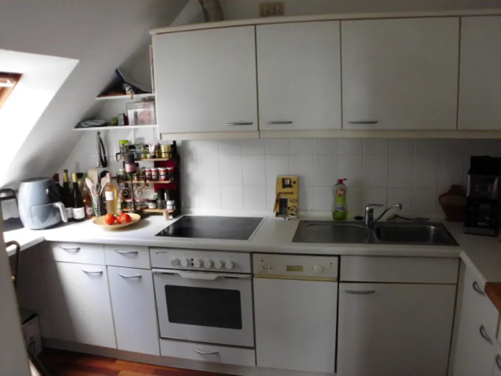 Freundliche und gepflegte 3-Zimmer-Dachwohnung in Ronnenberg OT Benthe