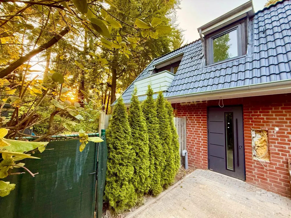 TOP: 4 Zi. Maisonette mit Garten/Stellplatz, FBH, EBK