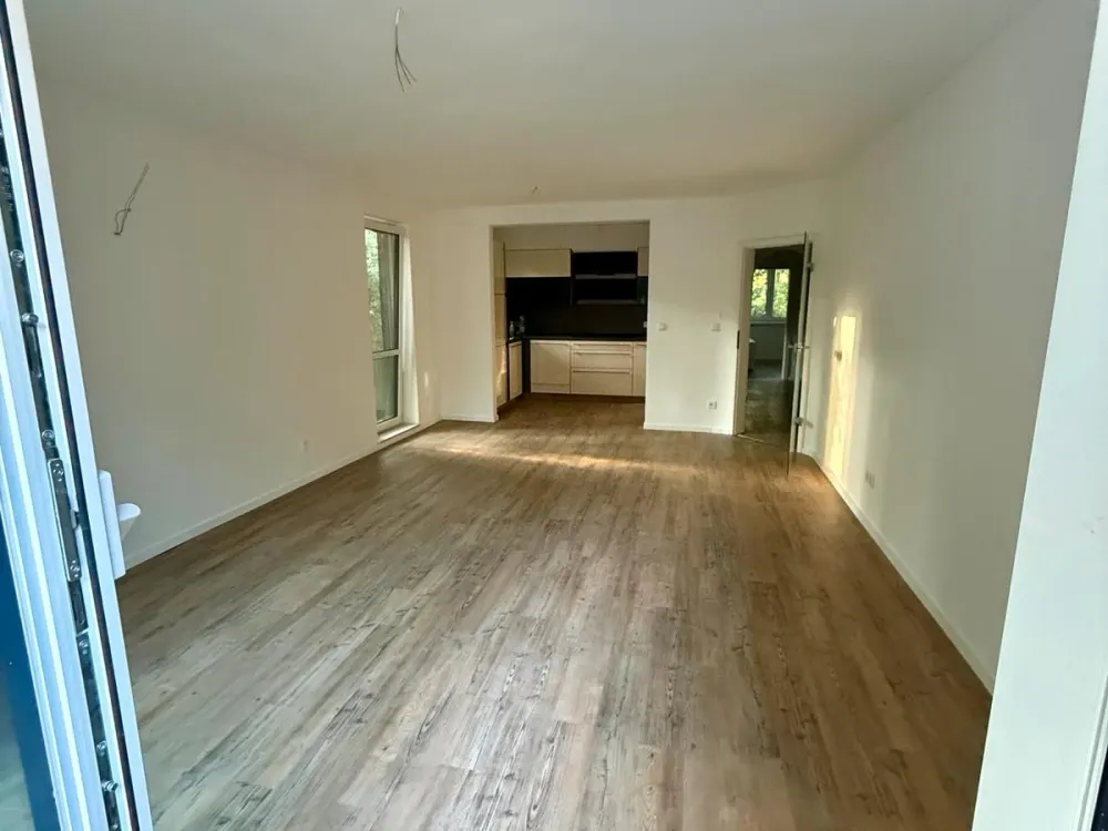 TOP: 4 Zi. Maisonette mit Garten/Stellplatz, FBH, EBK