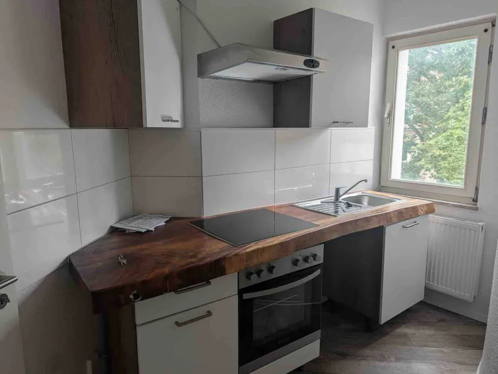 Einziehen und Wohlfühlen: Helle 2-Zimmer-Wohnung inkl. Einbauküche in Top-Lage Nürnbergs!