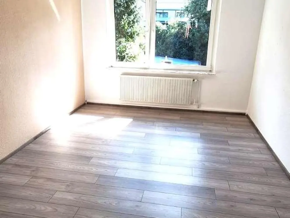 Helle 3 Zi. - Whg. + Balkon in HA Eppenhausen